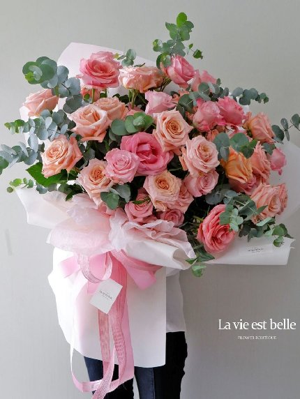 Pinky Love