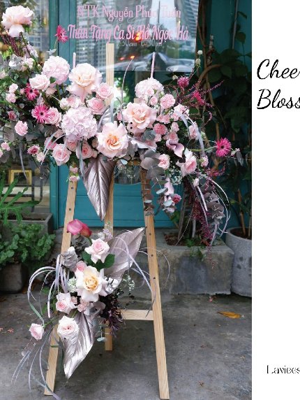 Cheerful Blossoms